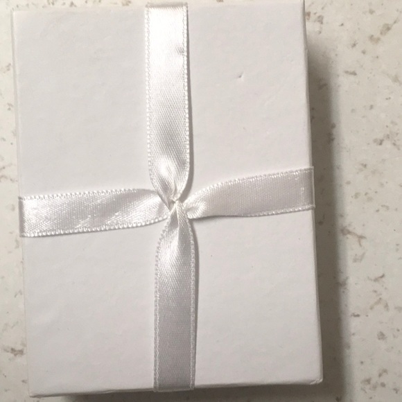 Swarovski Earrings - Picture 2 of 3